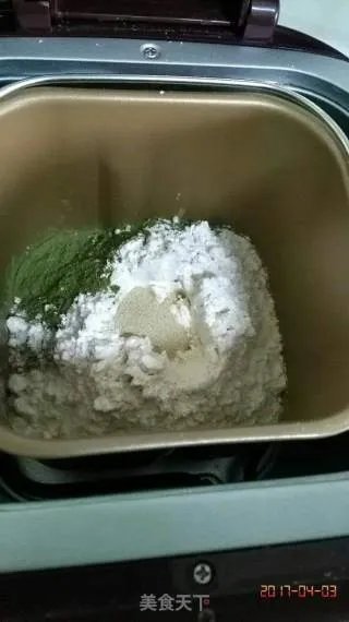 青蛙挤挤面包（抹茶豆沙包）