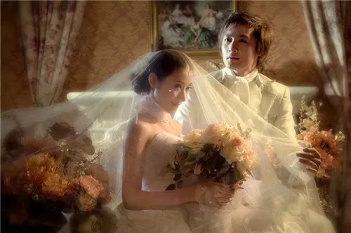 婚纱照油画图片欣赏 怎么拍出好看的油画婚纱照