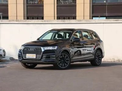 奥迪Q7报价是多少？目前值得入手么？