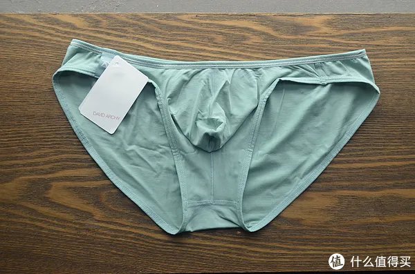 30-100元男士内裤系列测评 篇四：三角内裤测评 舒雅、优衣库、DA、蕉内、螃蟹秘密5款