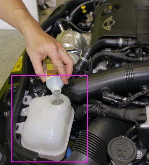 MINI copper s的水箱在哪？