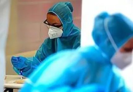 德国宣布，发现不明新冠变异毒株，这例病例能得到救治吗？