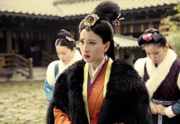 一分钟看完《芈月传》81集剧透,超级爽...附带大量表情包