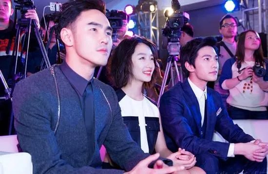 周冬雨同学发声是在否认周冬雨与唐培彦的恋情吗?