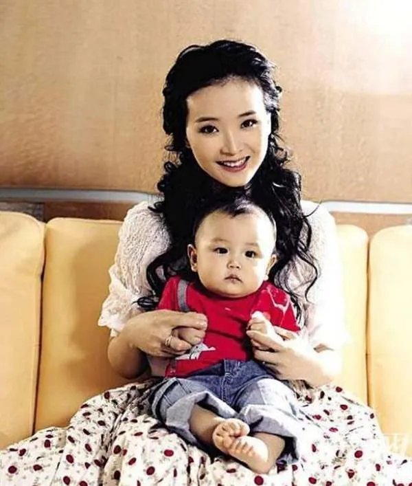 富豪王志才：紫禁城边有豪宅，娶“晴格格”做老婆，现在过得怎么样？