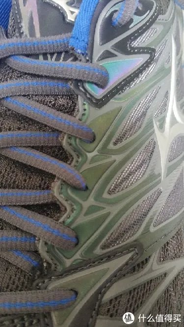 美津浓预言7,蜜糖/砒霜的代表作,跑鞋评测及大体重跑步的心得谏言