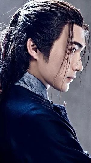 暴风眼的男主演过哪些电视剧？