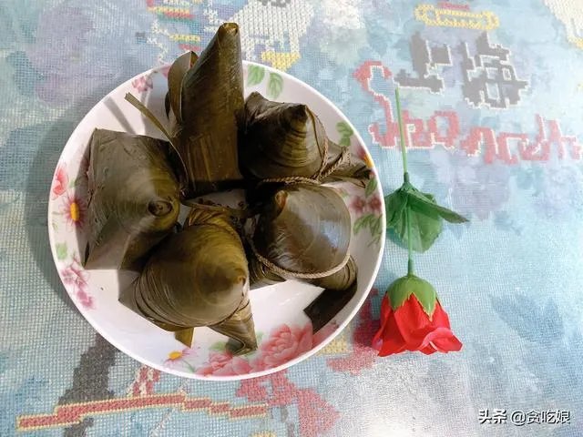 老家的粽子图片