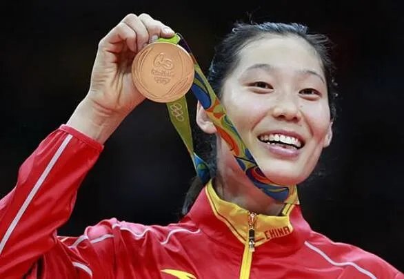 如何评价朱婷？