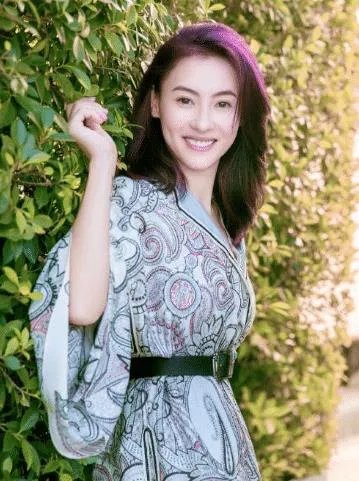 医生目测已怀孕30周，小腹孕相很明显，奚梦瑶又怀孕了吗？