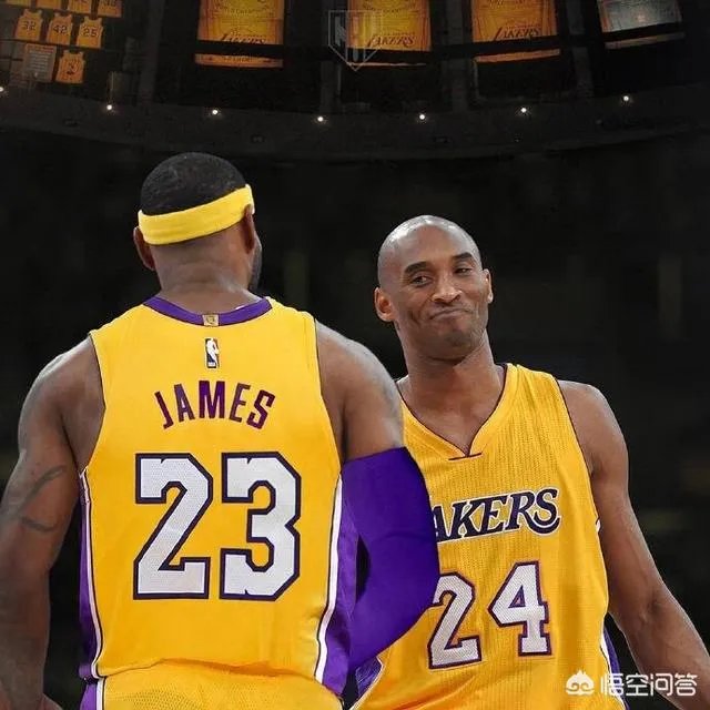 詹姆斯晒照凌晨5点半的洛杉矶起床开始训练，你怎么看？