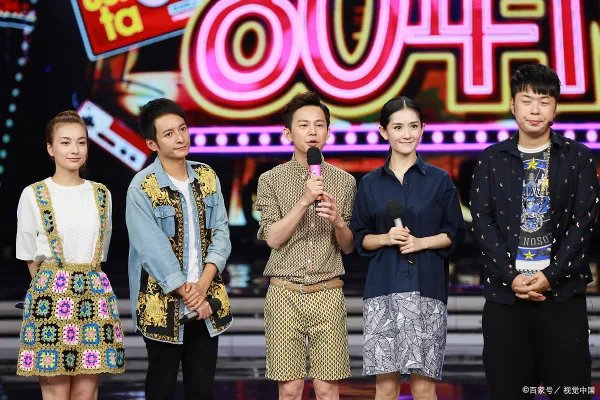 谢娜挺孕肚回归《快本》，你觉得这次回归她的状态如何？