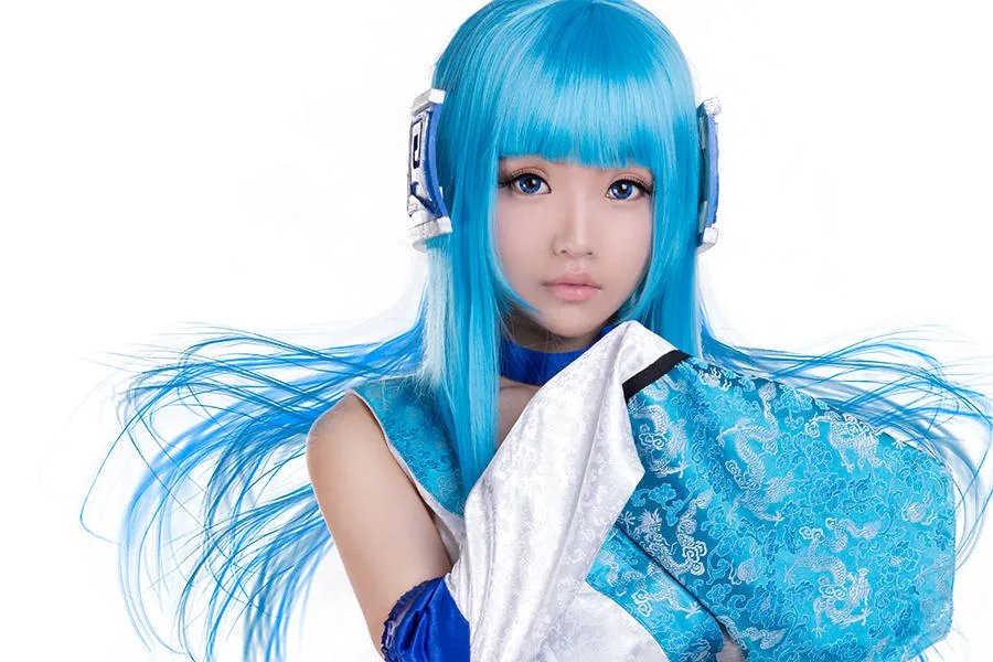 绅士妹控的福音!七夜娃娃华丽Cos龙葵图赏