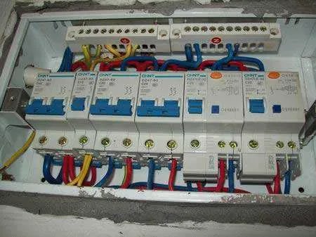 空气开关为什么叫空气开关