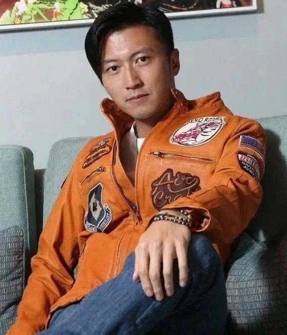 张柏芝被索赔巨额资金，谢霆锋会不会出手帮她渡过难关？