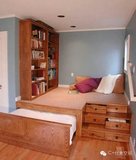 花点点设计的巧思，家里的角落也有小床的容身之所