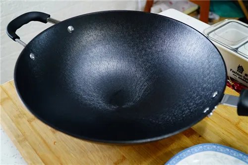 铁锅生锈怎么处理干净