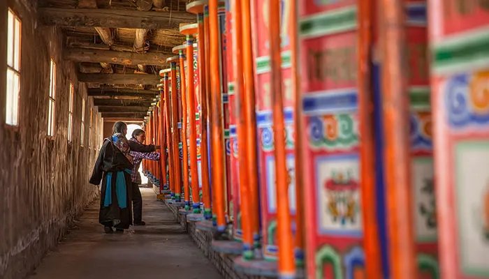 藏族的生活习俗