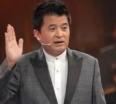 毕福剑王二妮结婚照流出  具体真相大曝光