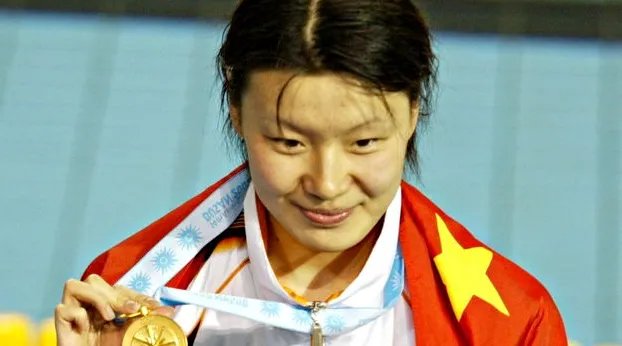 莫科现任妻子有多孝顺？