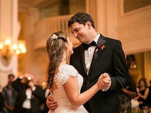 婚礼歌曲大全 婚礼上适合唱的歌曲