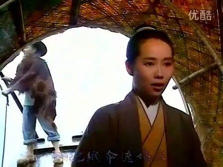 雨伞是媒红的创作背景