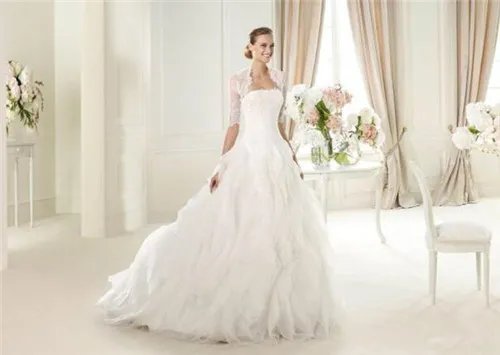 婚纱设计师要具备的条件 婚纱设计到底需要学什么