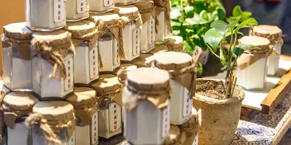 玻璃瓶盖打不开怎么办 玻璃瓶盖为什么打不开