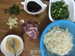肉酱面